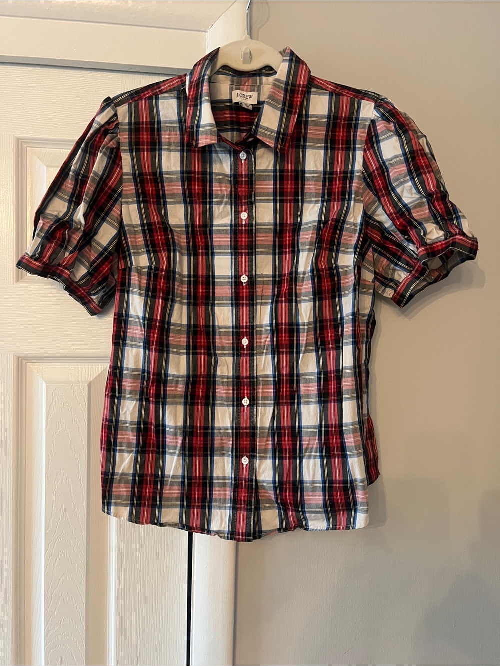 Women’s J Crew Red, White & Navy Plaid Short-Sleeve Button-Down Shirt